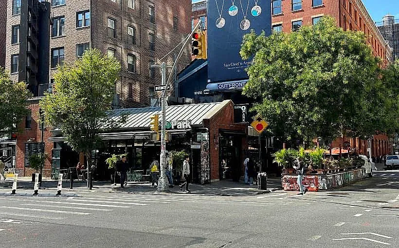 184 Lafayette St #2