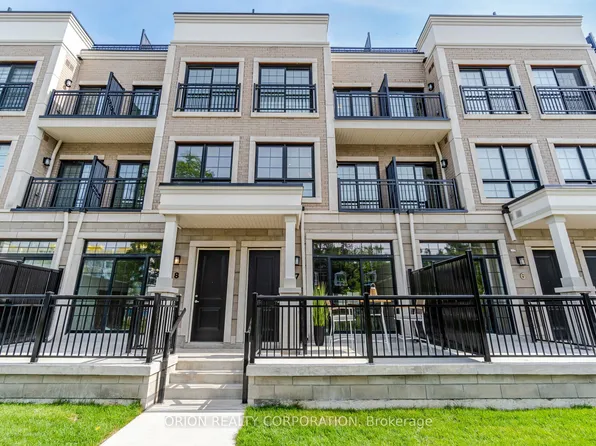 95 Brookfield Rd #7, Oakville, ON L6K 2Y8