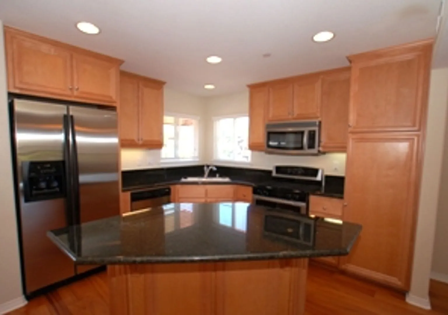 Great Condo in "The Bluffs" Community of Coastal Carlsbad!! — Photo 4