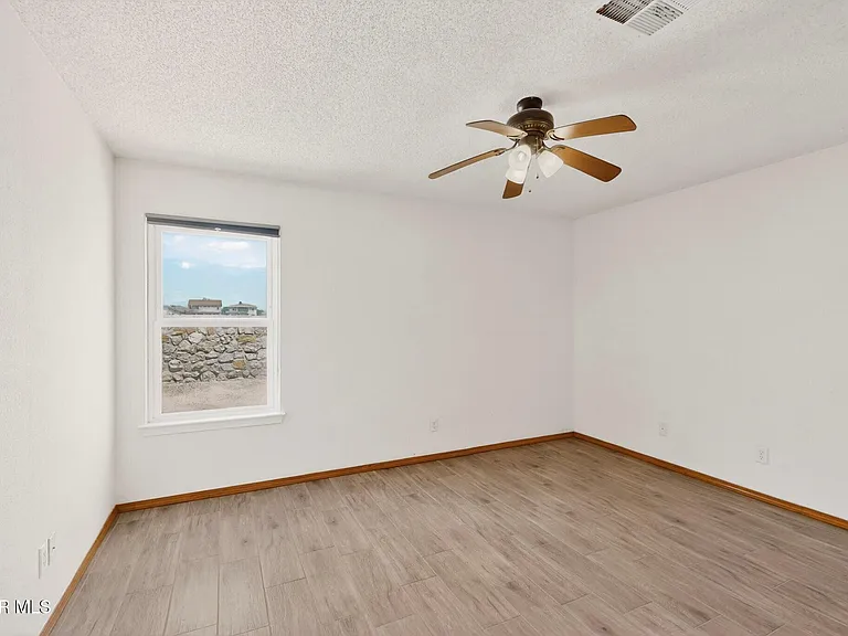5705 Rick Husband Dr — Photo 19
