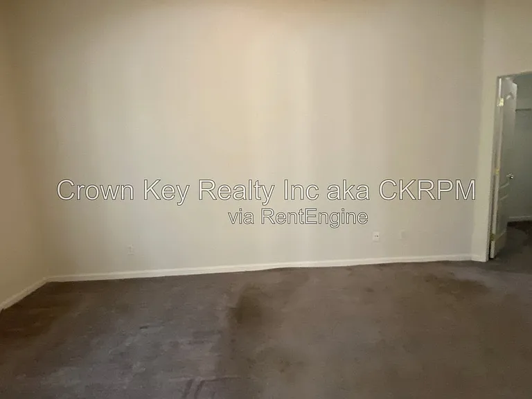 1844 Oswego Ct — Photo 18