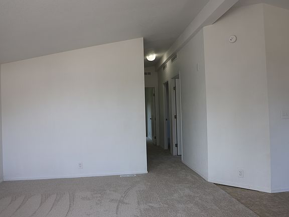 3rd image of 5126 70th Ave E #5