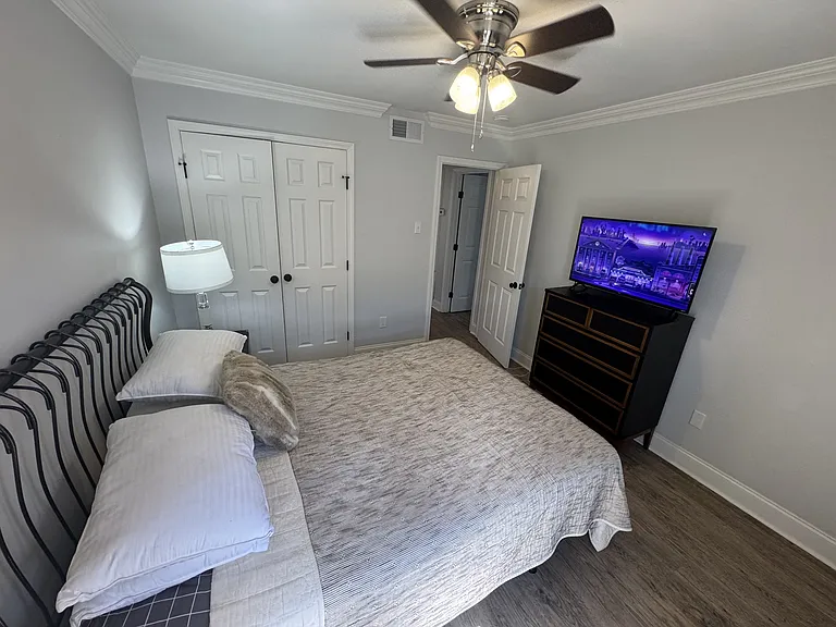 2417 Houma Blvd — Photo 33