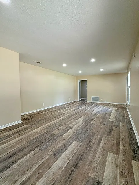 1824 S. Fleishel - 1 — Photo 3
