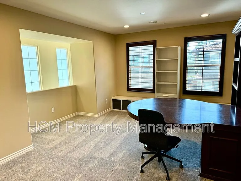 26027 Newport Ave — Photo 18