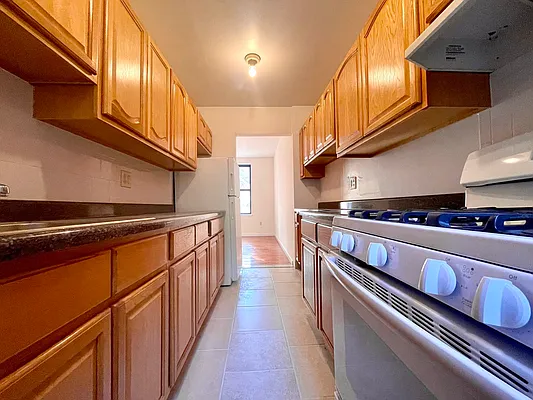 Rented by Corcoran | media 14