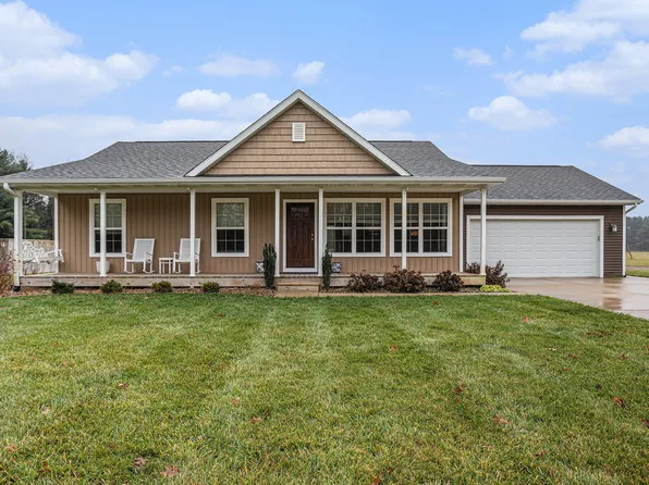 29209 62nd Ave, Lawton, MI 49065