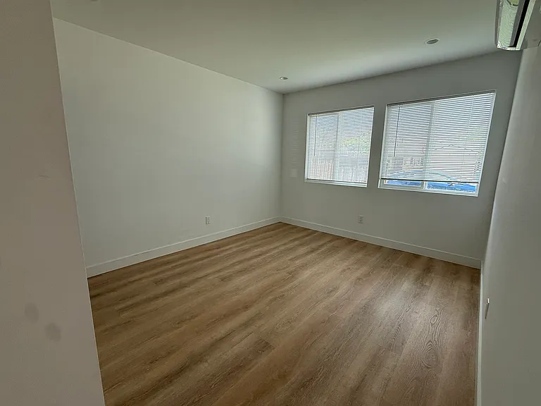 5230 Rincon St — Photo 7