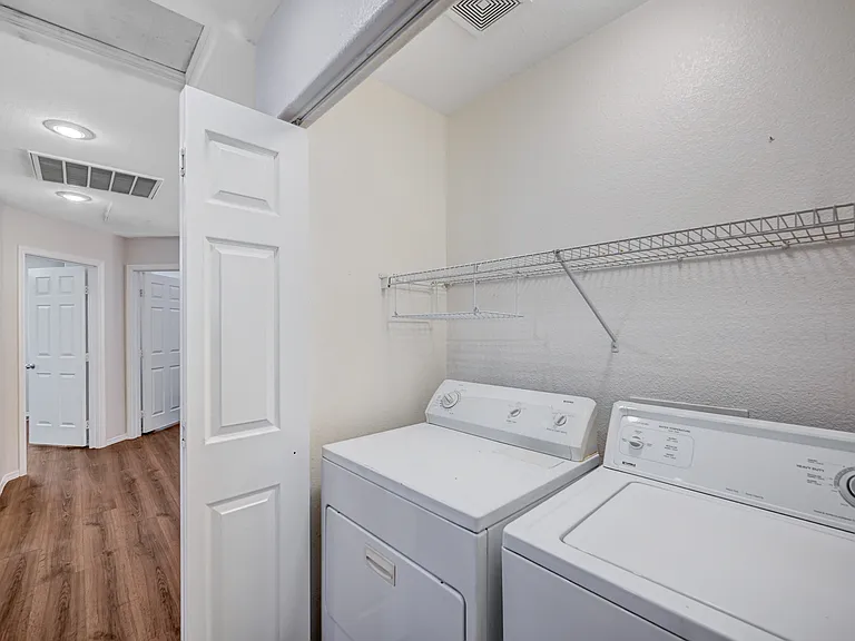 9909 Wingate Creek Ct — Photo 4