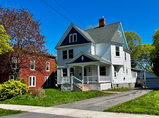 39 Hamilton St, Plattsburgh, NY 12901