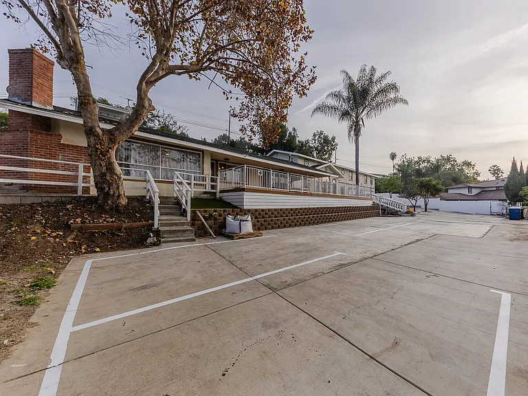 15877 Regalado St — Photo 69