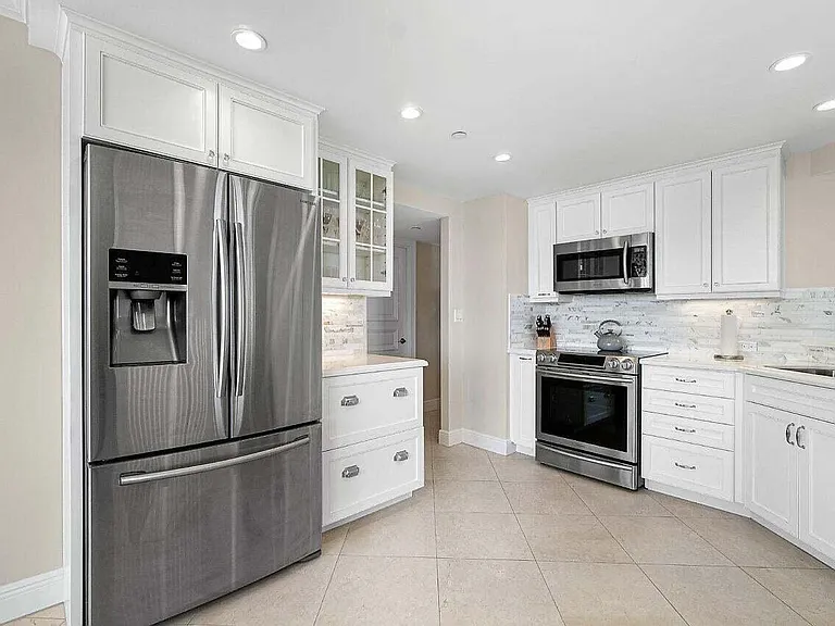 5080 N Ocean Dr #19D — Photo 12