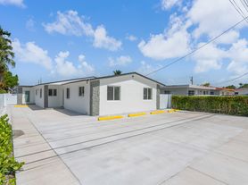 3517 SW 91st Ave, Miami, FL
