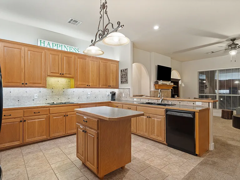 510 Horseshoe Bay North Blvd — Photo 6