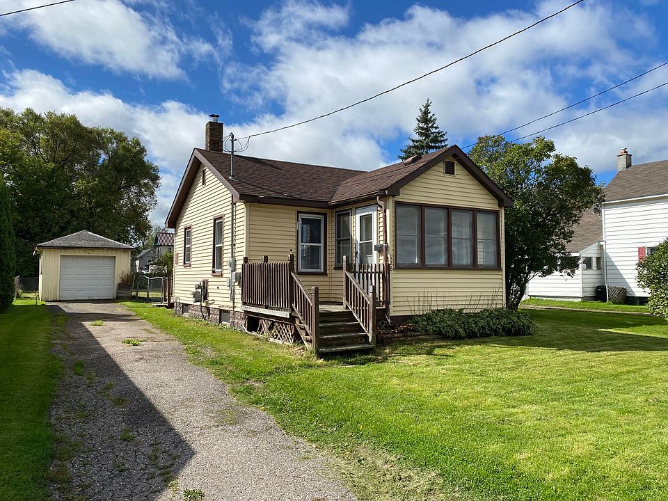 1st image of 928 E Portage Ave