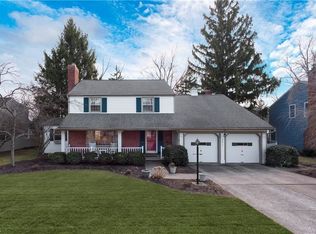 30017 Ednil Dr, Bay Village, OH