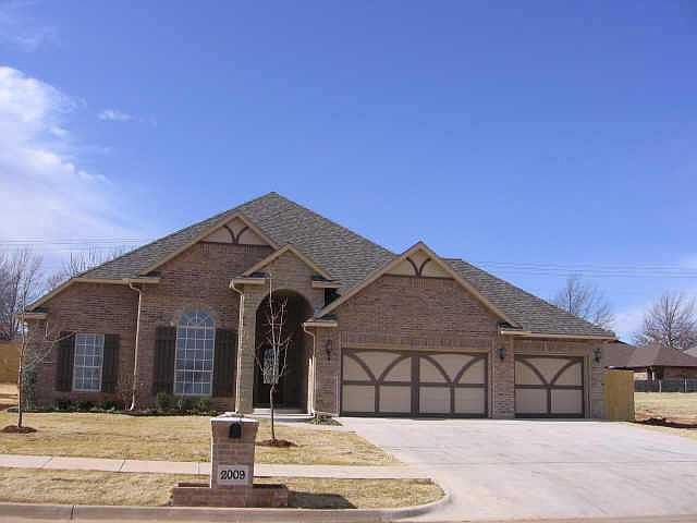 1st image of 2009 Stoney Brook Ln