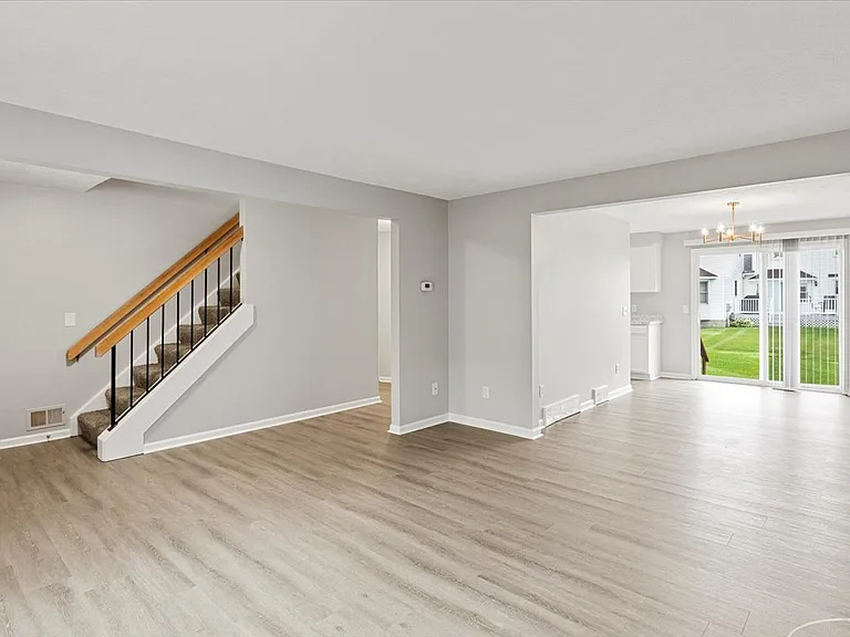 679 Neros Run — Photo 12