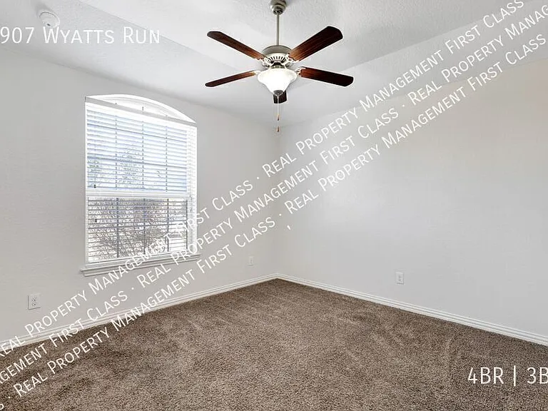 8907 Wyatts Run — Photo 19