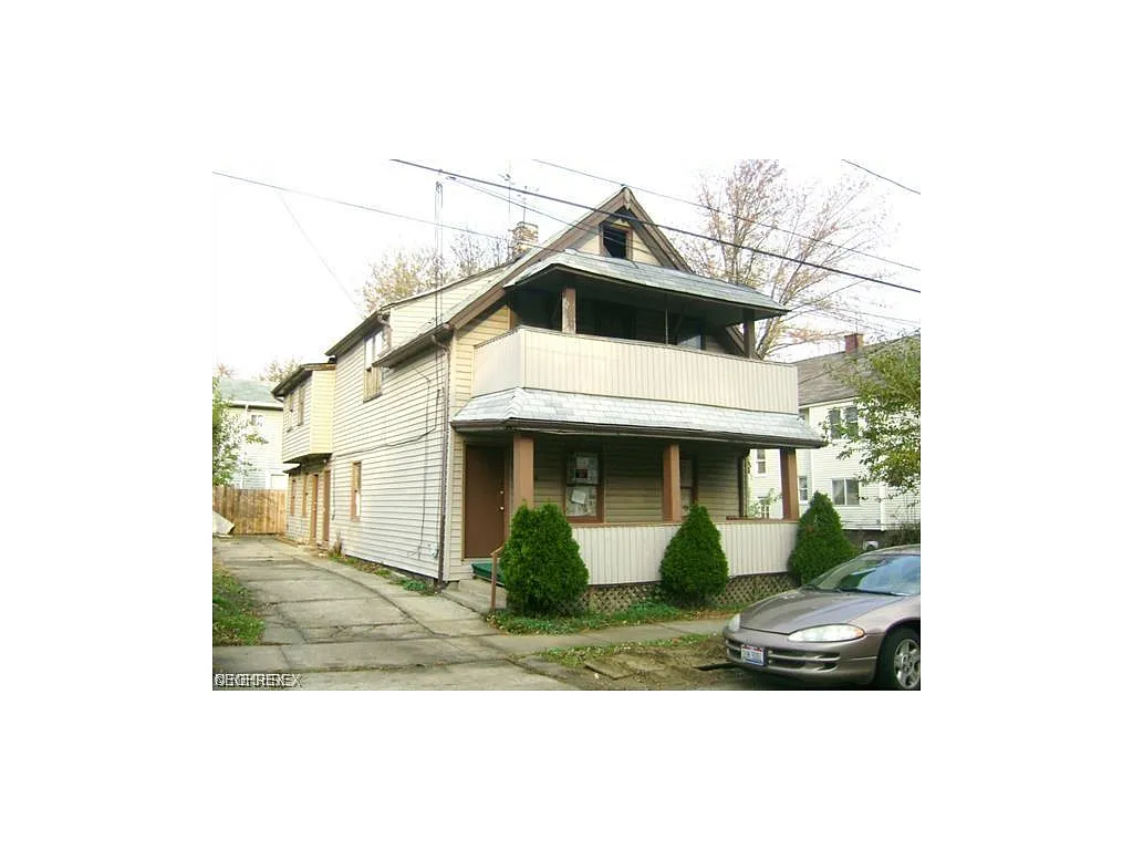 3460 W 58th St photo 1