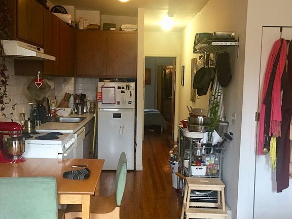 3rd image of 447 Hicks St APT 2A