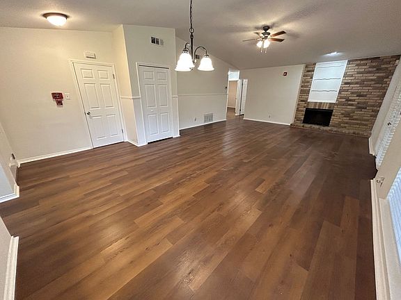 4th image of 13254 Larkwalk St