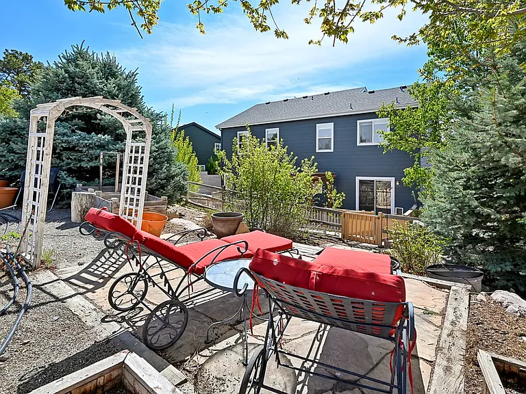 21665 Mount Elbert Pl — Photo 40