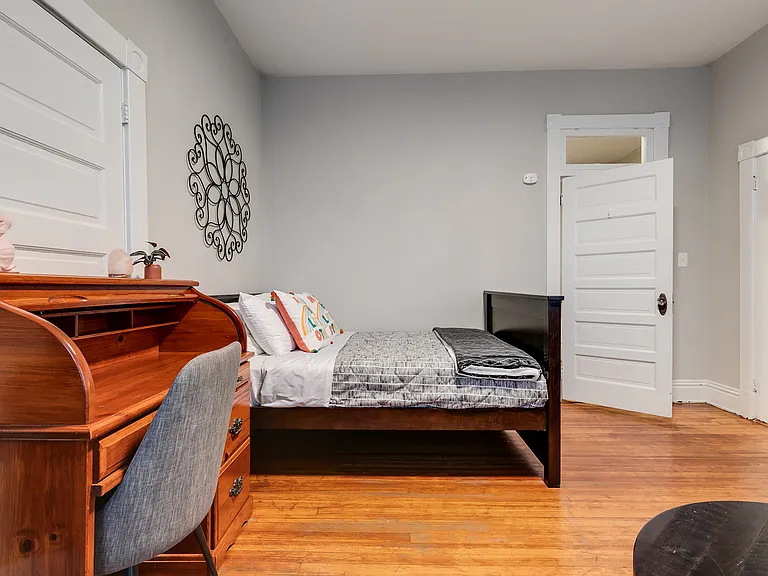 3313 Ellwood Ave #2 — Photo 8