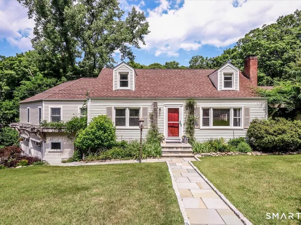 31 Aspen Mill Road, Ridgefield, CT 06877