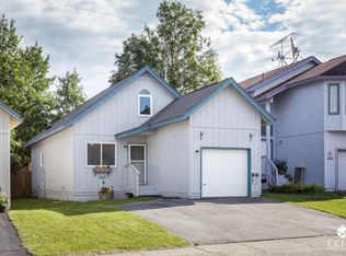 4110 Lakeridge Ct, Anchorage, AK 99502
