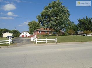 13448 Kansas Ave, Bonner Springs, KS 66012