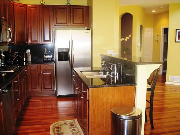 Beautiful Kitchen Opens to a 2-story Great Room for Entertaining