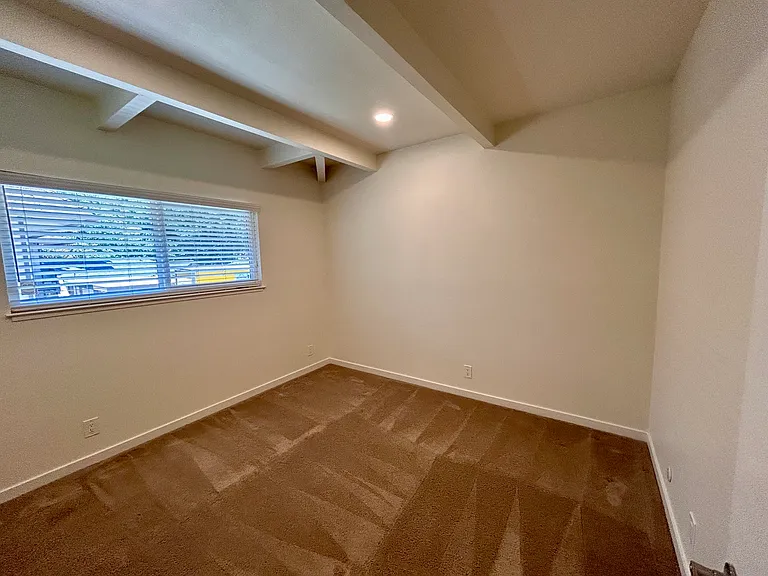 3543-3559 Wildwood Ln #3548 — Photo 16