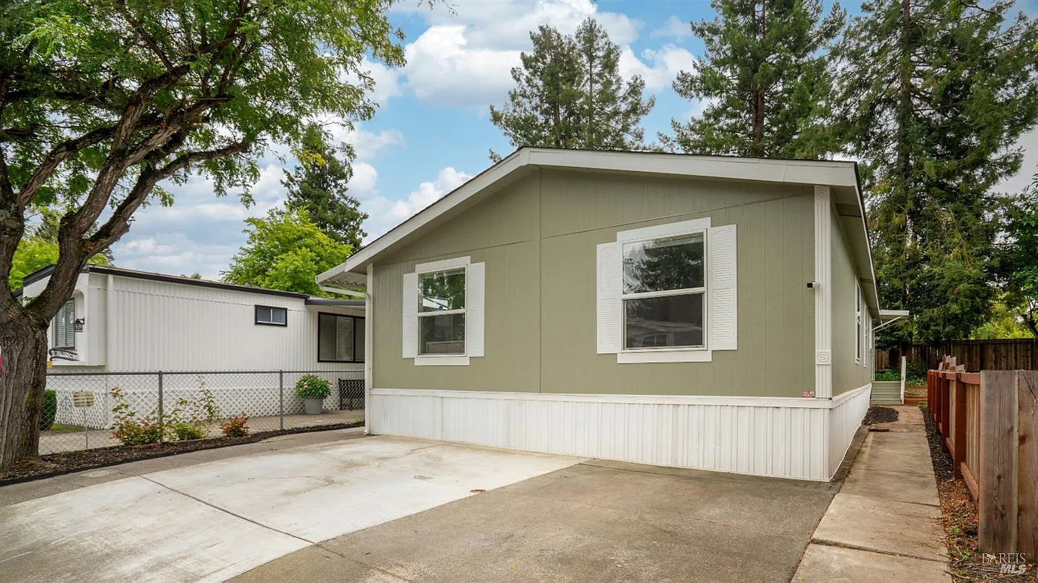 187 W Rancho Verde Circle - Photo 3