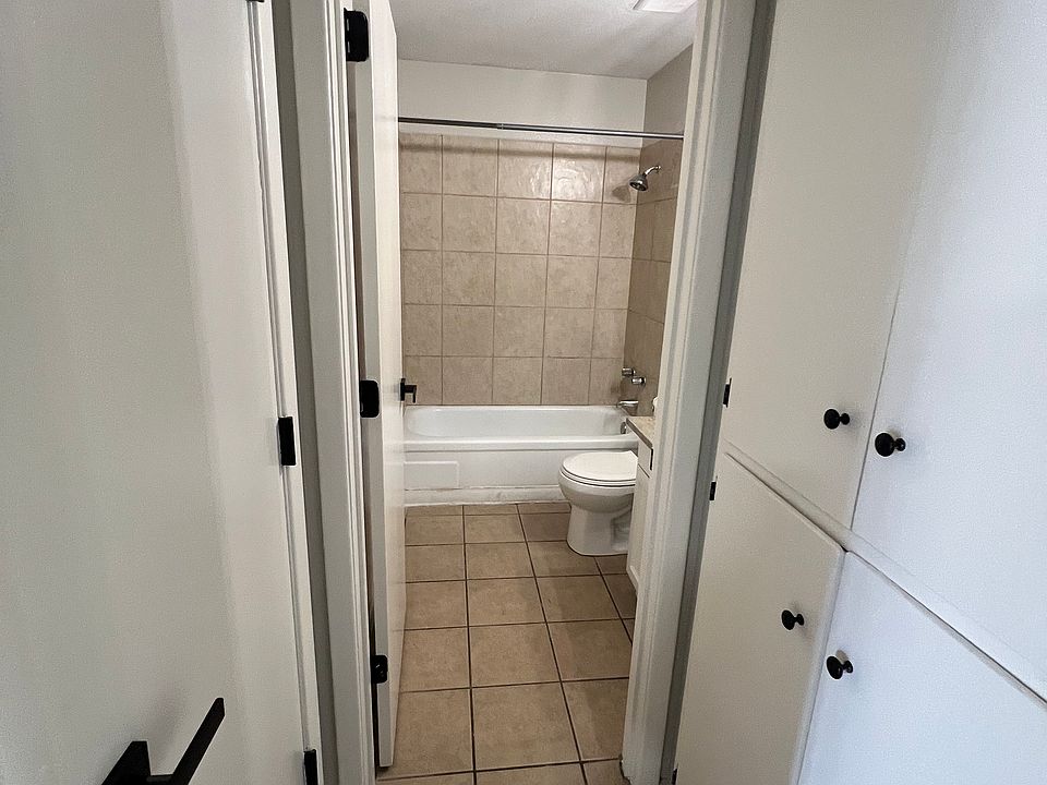 1st image of 12921 Marva Pl SE