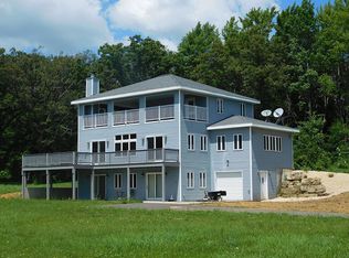 5668 Griffiths Rd, Dodgeville, WI 53533