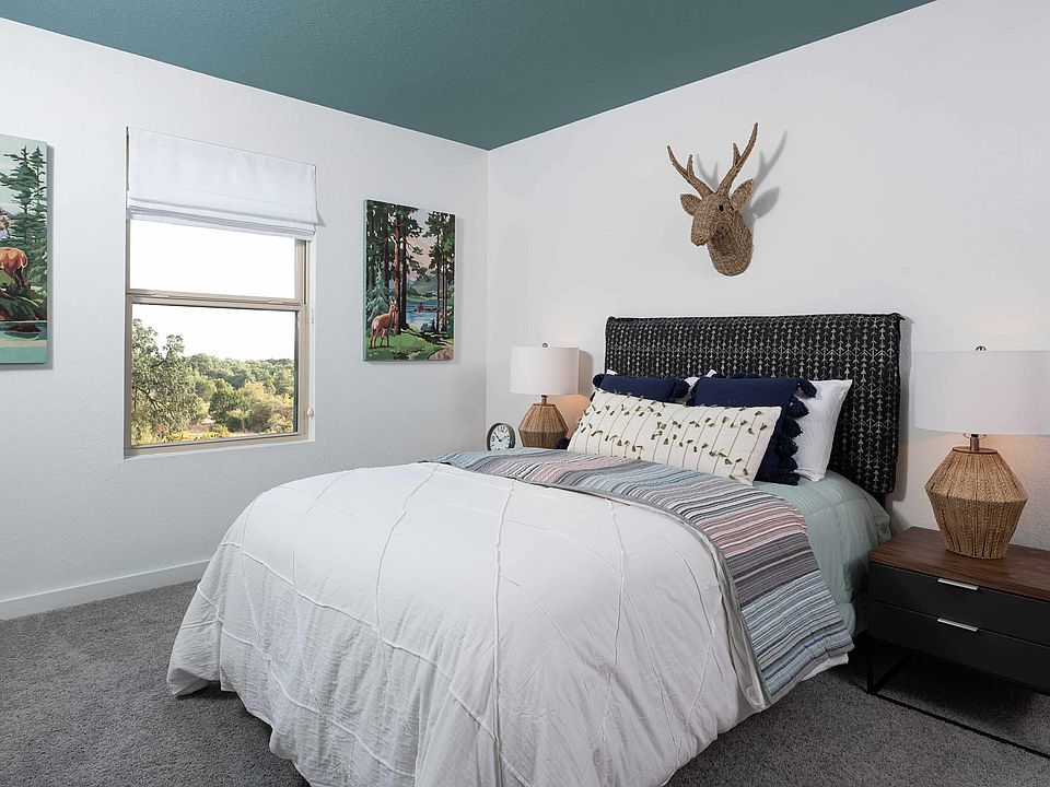 Bridgehaven - Jordan Interior Image 1