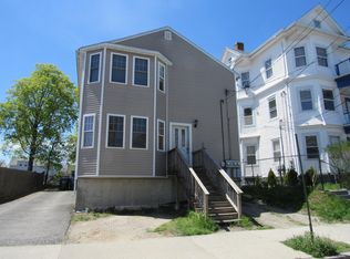 71 Courtland St, Providence, RI 02909