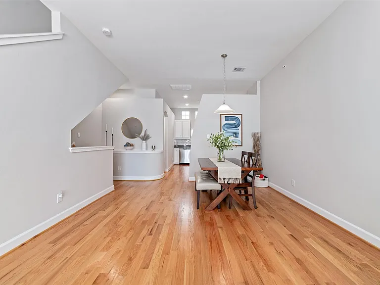 8705 Bryam St #1403 — Photo 10