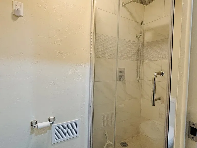 131 W Pastime Rd — Photo 15