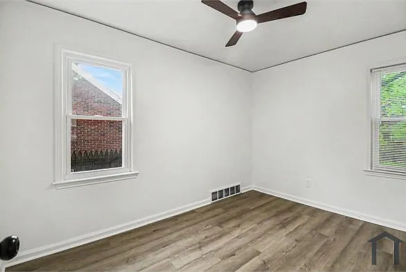 11276 Somerset Ave — Photo 13