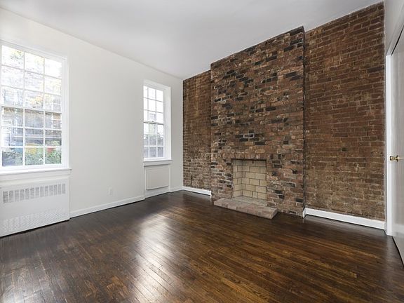 4th image of 311 W 20th St