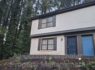 5642 Estates Ct, Norcross, GA 30093