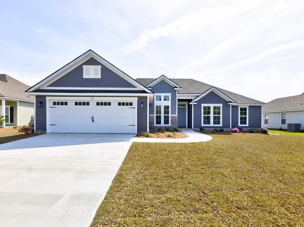 158 Orvis Ln, Hahira, GA 31632