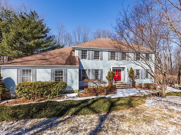 IMMACULATE AND TURN-KEY