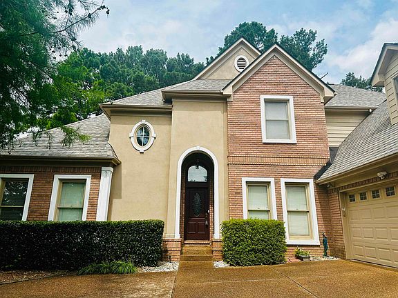 2nd image of 1565 Massey Pointe Ln