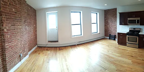 Rented by Makover Group Inc