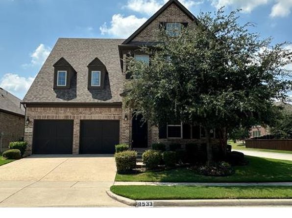 8533 Pine Valley Dr