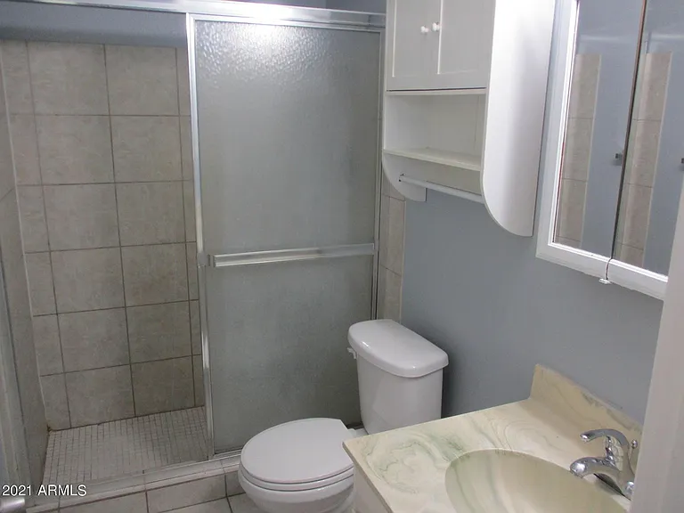 6014 S College Ave — Photo 11