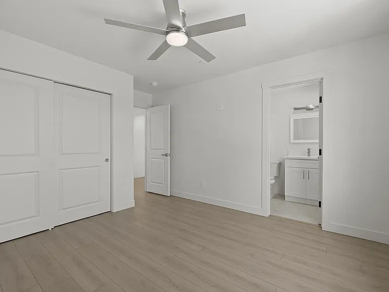 2565 Lexington St #2565 — Photo 3